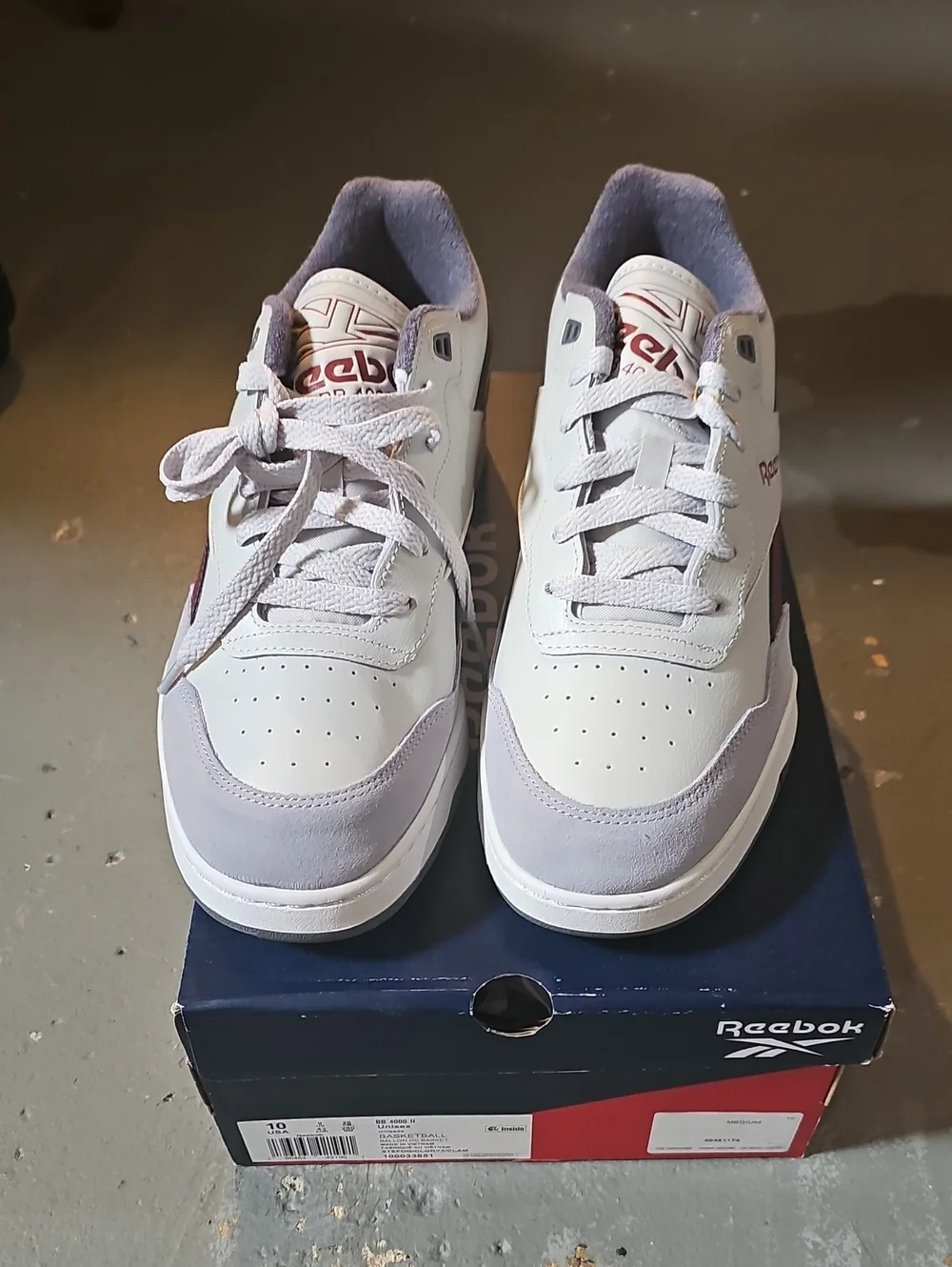 Reebok Men’s Low-Top Sneakers in White & Light Purple